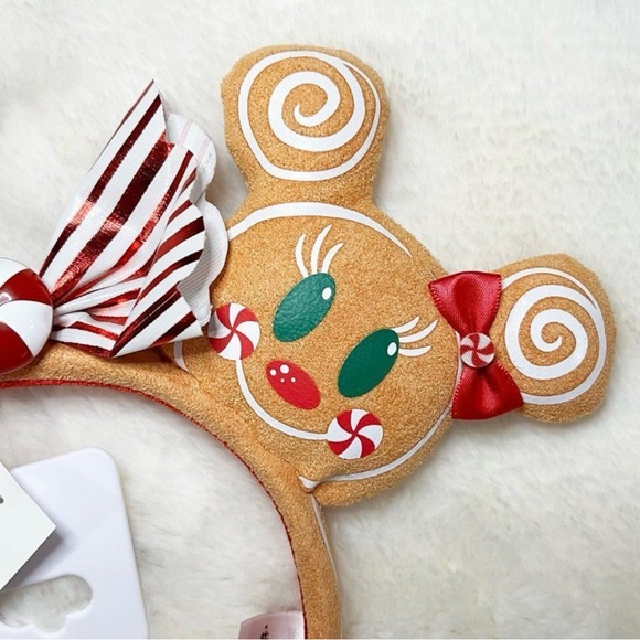 NWT Mickey/Minnie Mouse Gingerbread
Ears/Headband - Picture 15 of 16